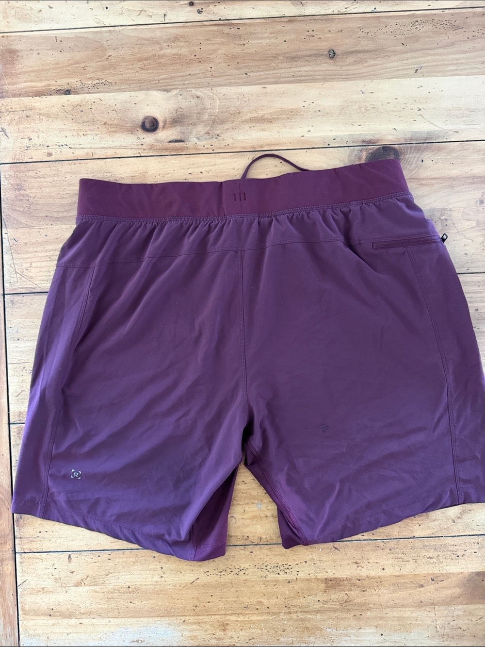 Lululemon Men’s short 9” Linerless size 2XL - Picture 3 of 13